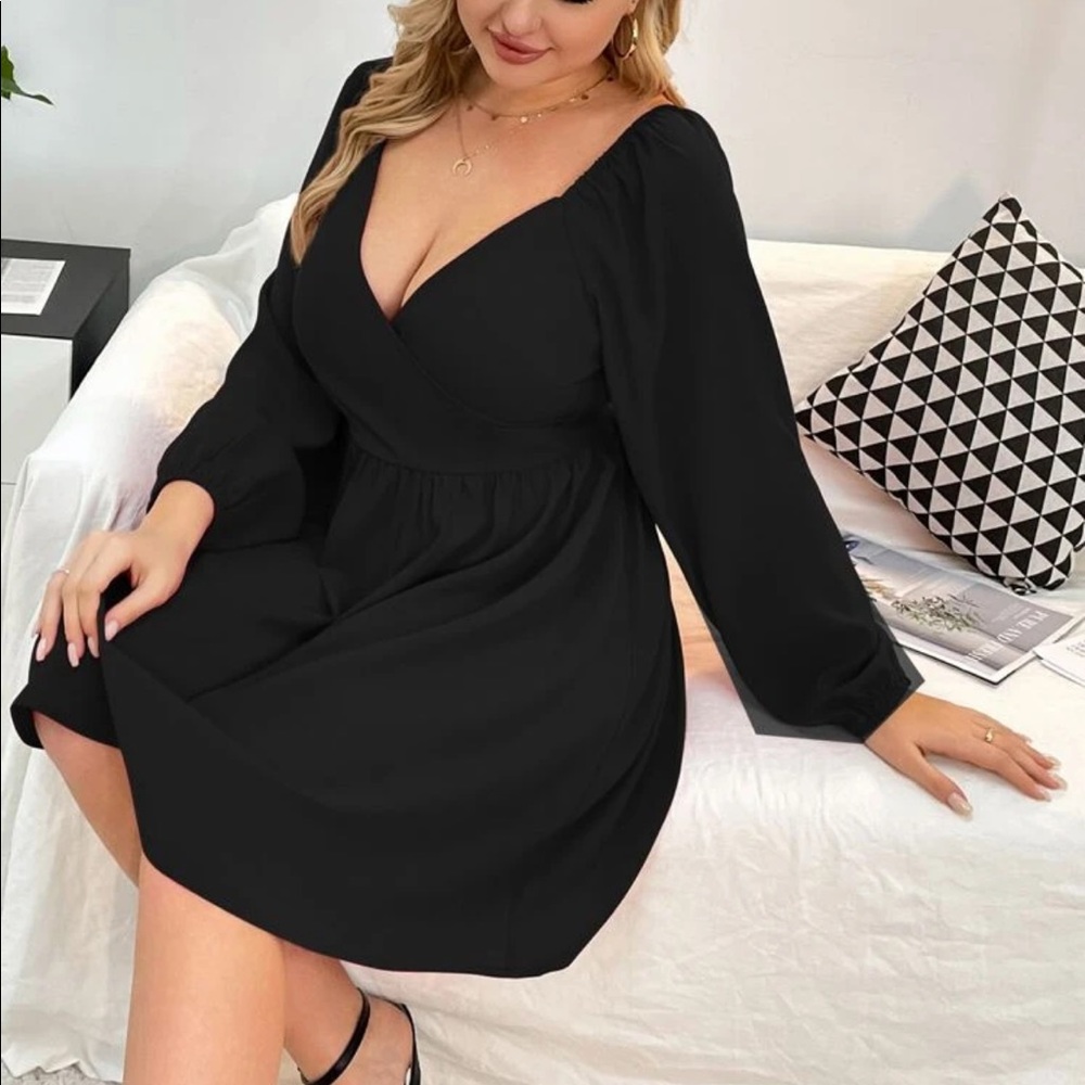 Rose red plus size bishop sleeve mini dress - Picture 9 of 15